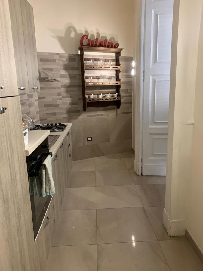 Foria 58 Apartaments Наполи Екстериор снимка